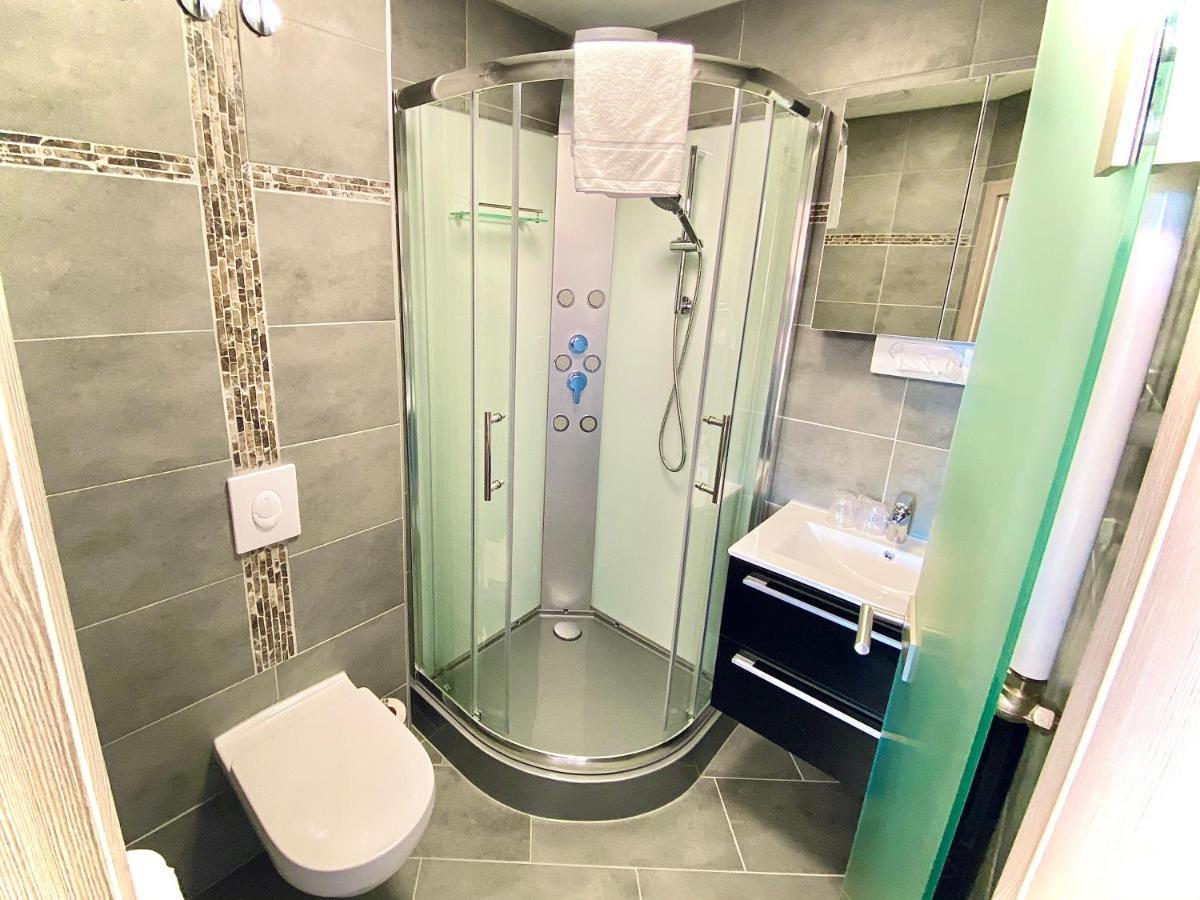 Meister Baer Hotel Wettiner Hof Глаухау Екстериор снимка