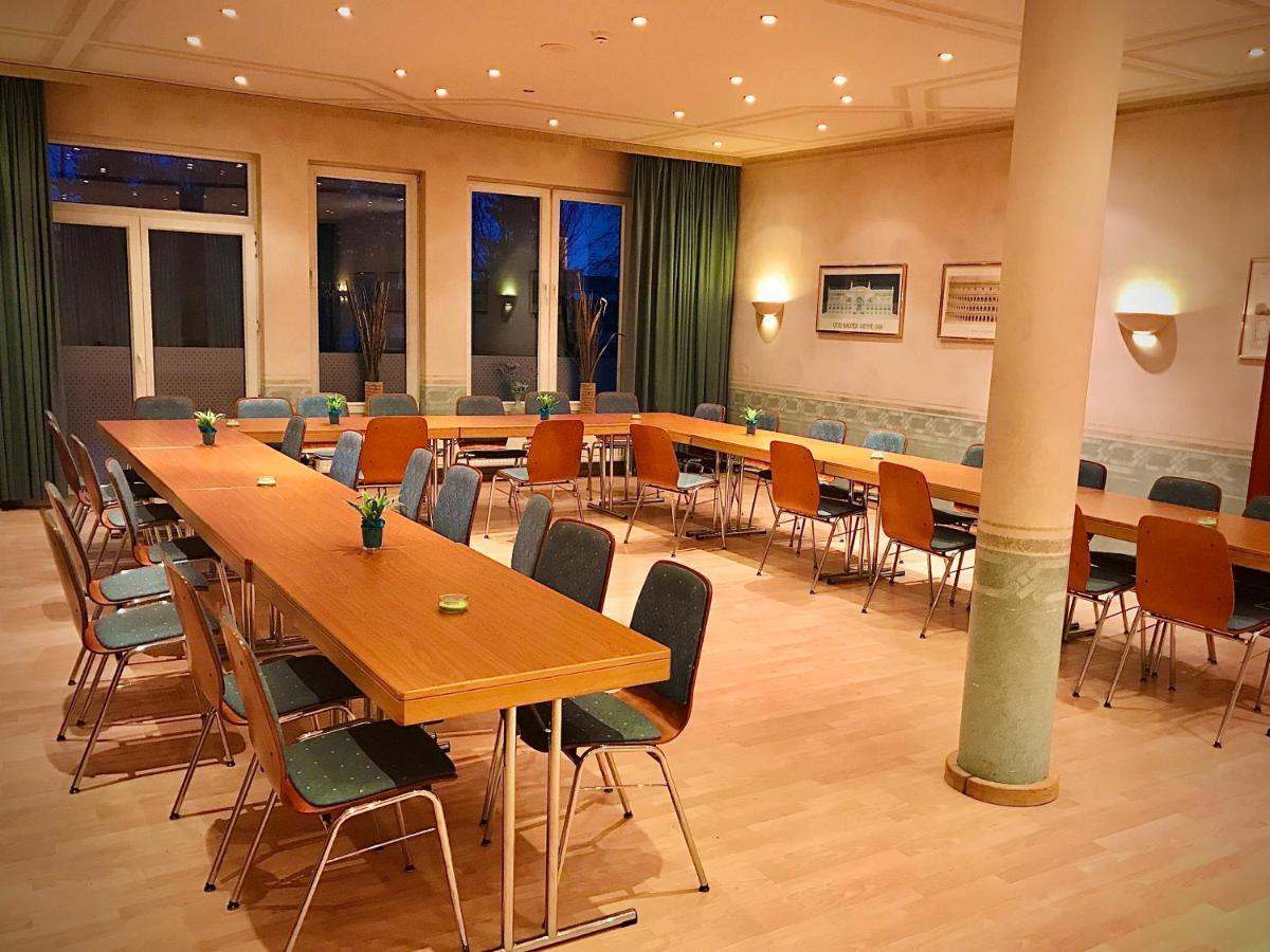 Meister Baer Hotel Wettiner Hof Глаухау Екстериор снимка